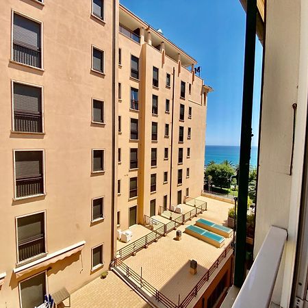 Hotel Alba Chiara Finale Ligure Exterior photo